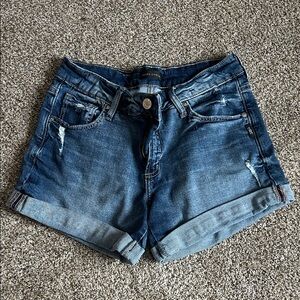 Silver Jeans Women’s Boyfriend Short W29/L4.5